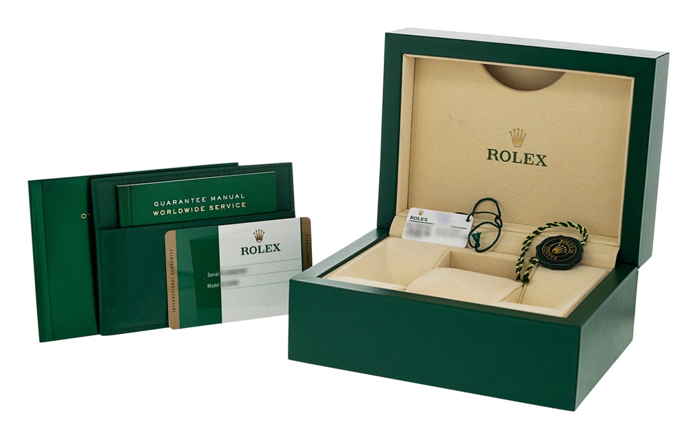 Rolex Oyster Perpetual 114300 Image 4